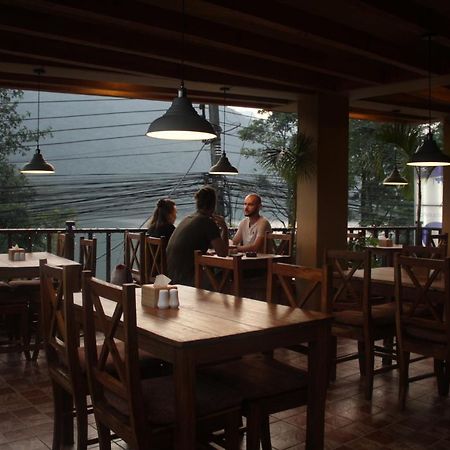 Hotel Himalayan Vacation Покхара Экстерьер фото