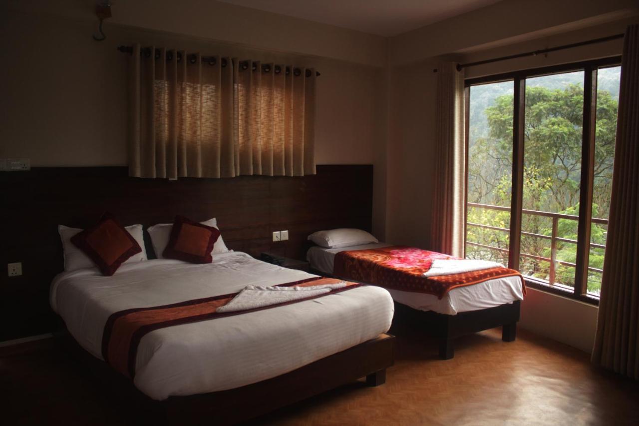 Hotel Himalayan Vacation Покхара Экстерьер фото